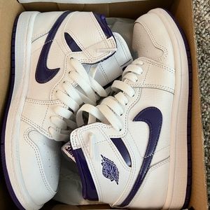Jordan 1 High Purple Court